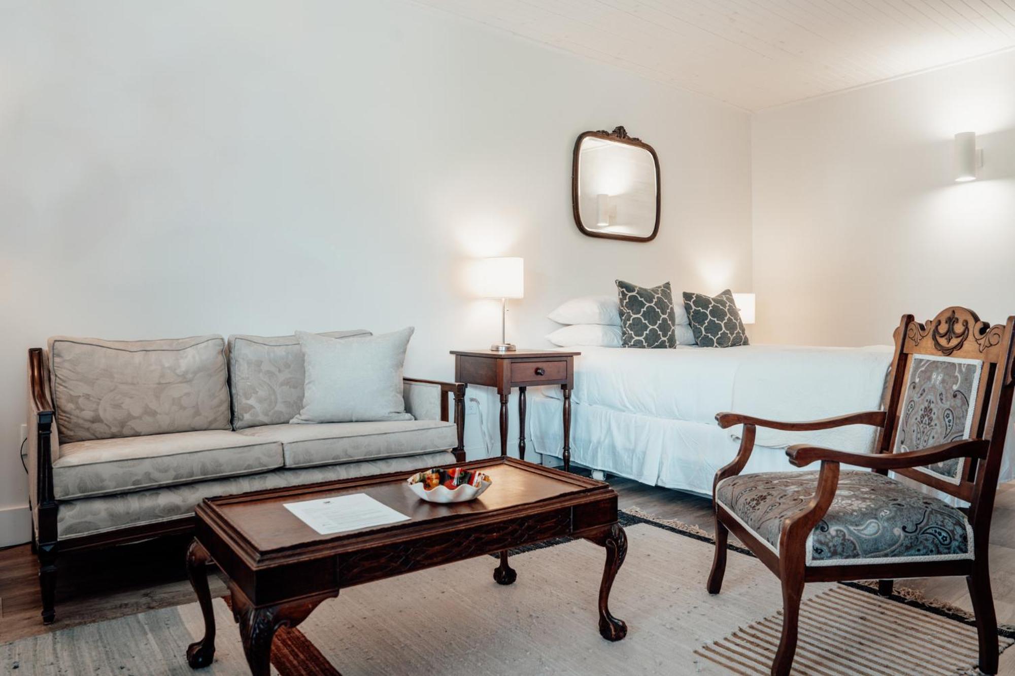 The Kent Motel Niagara-on-the-Lake Екстериор снимка