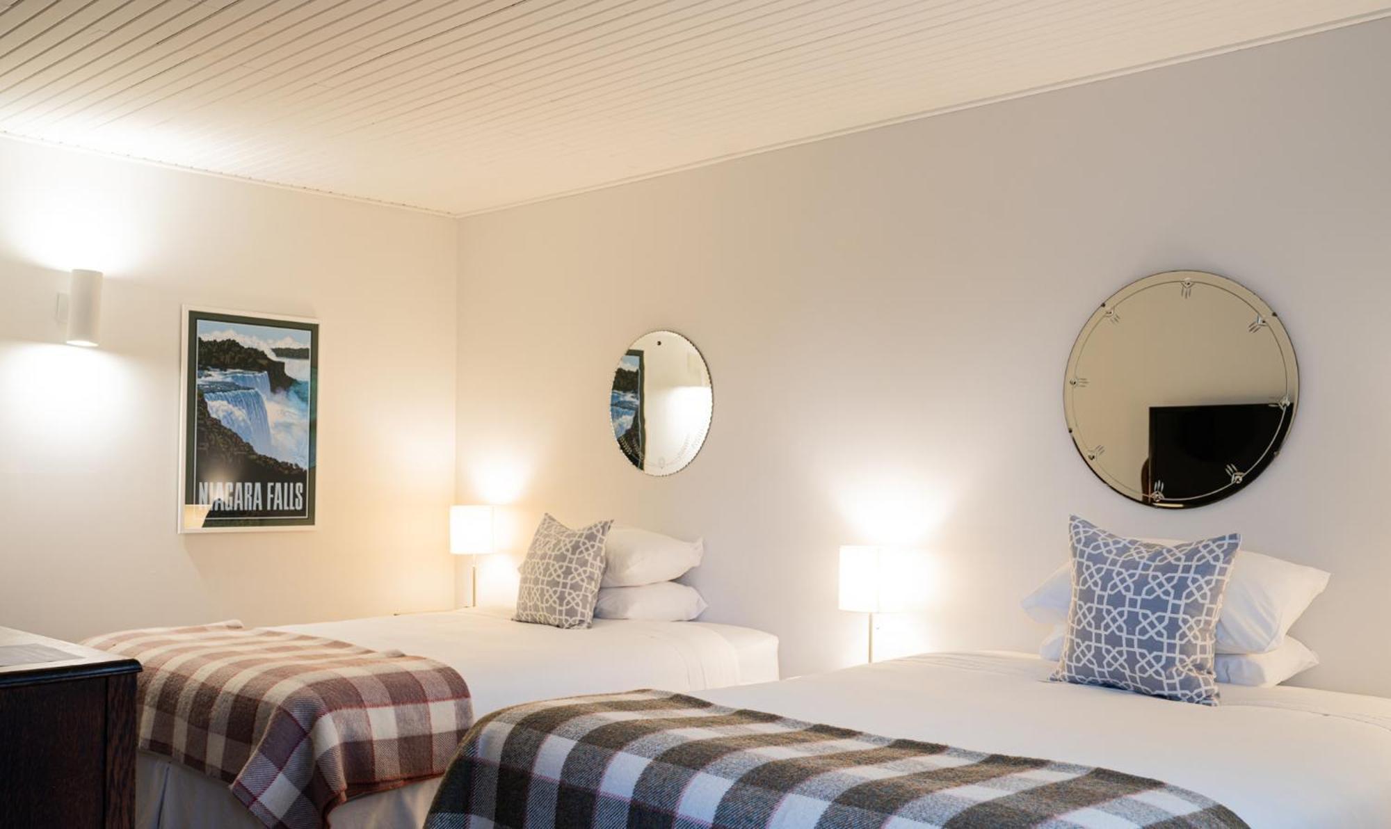 The Kent Motel Niagara-on-the-Lake Екстериор снимка