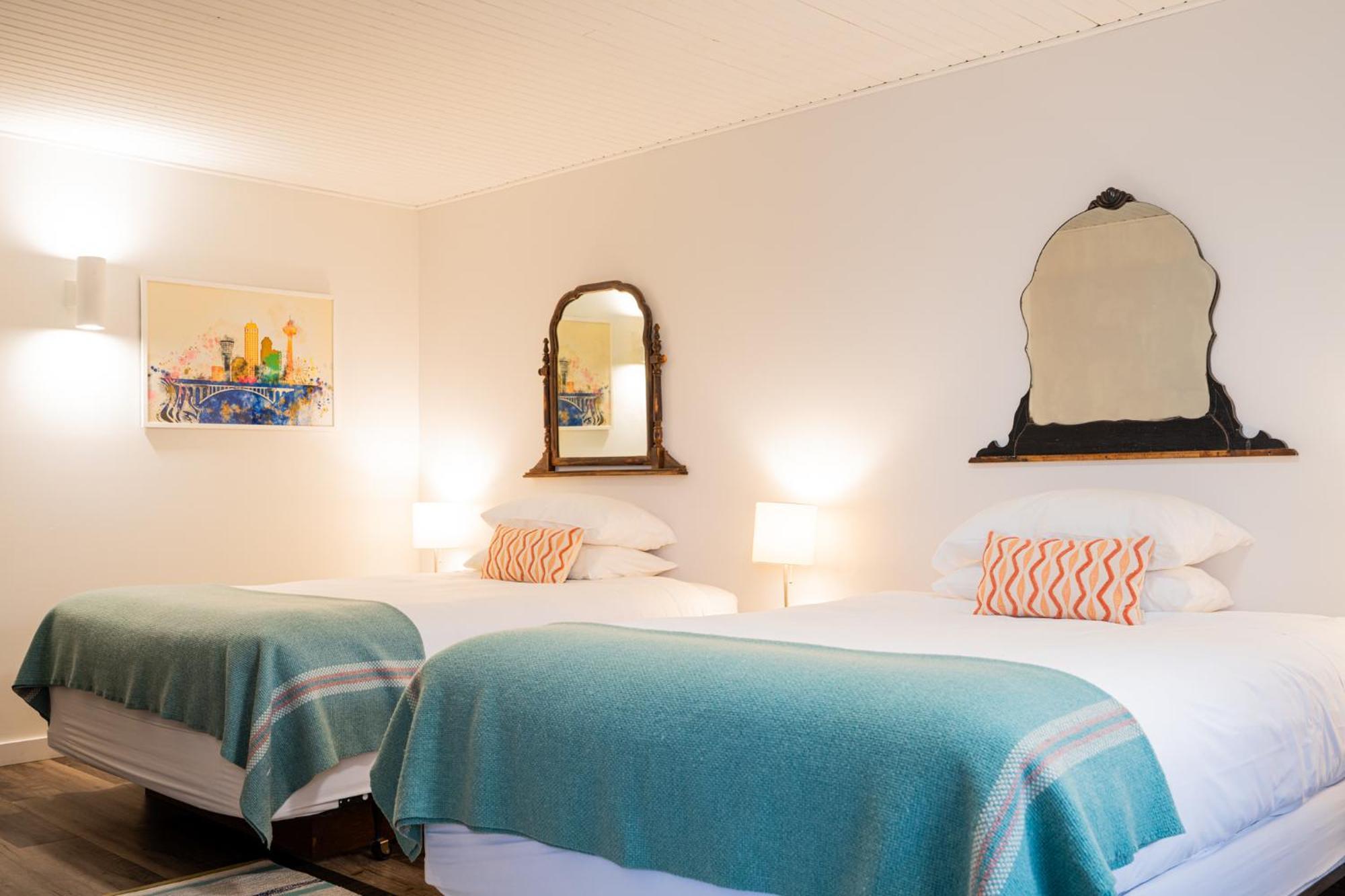 The Kent Motel Niagara-on-the-Lake Екстериор снимка