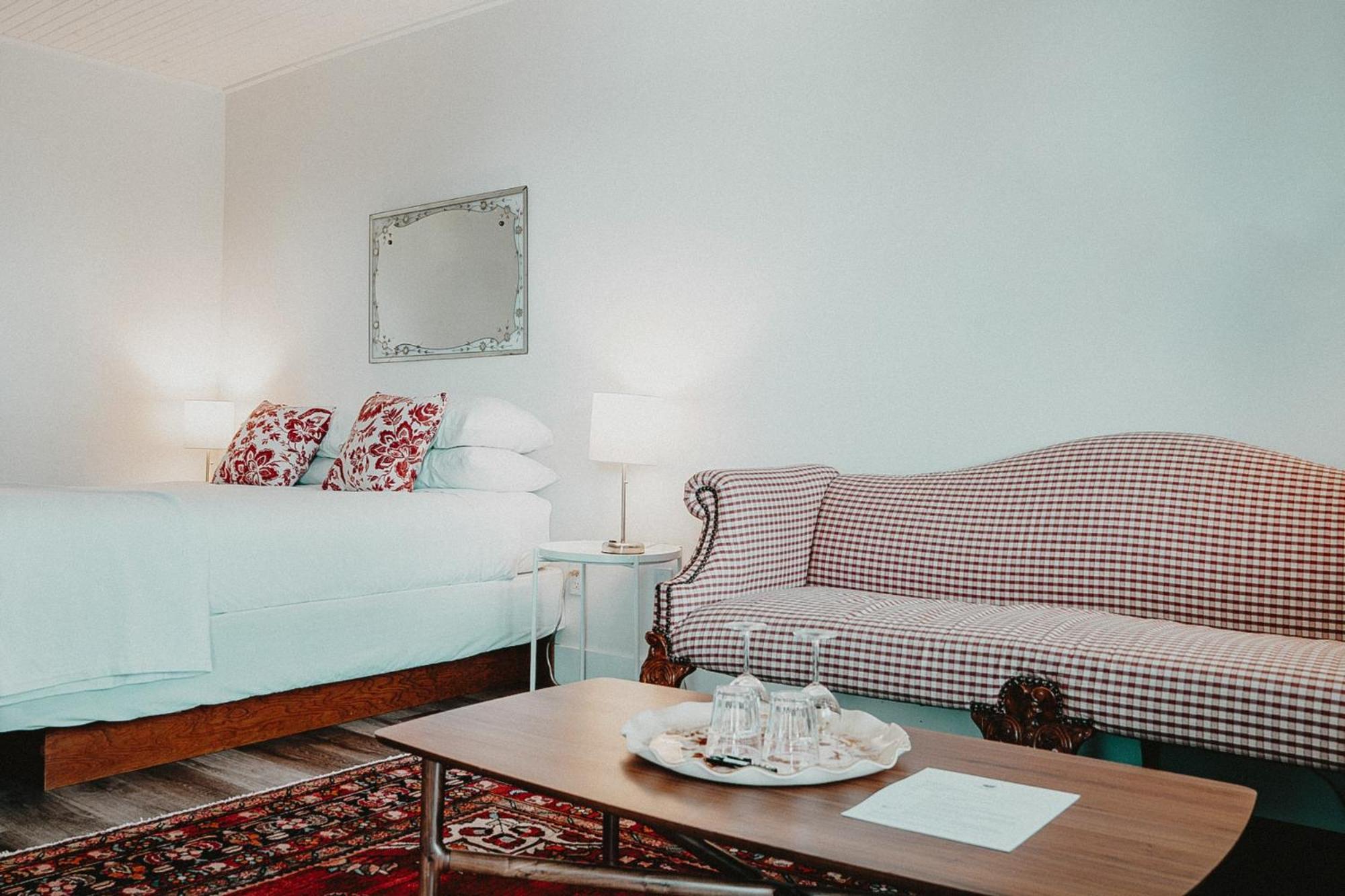 The Kent Motel Niagara-on-the-Lake Екстериор снимка