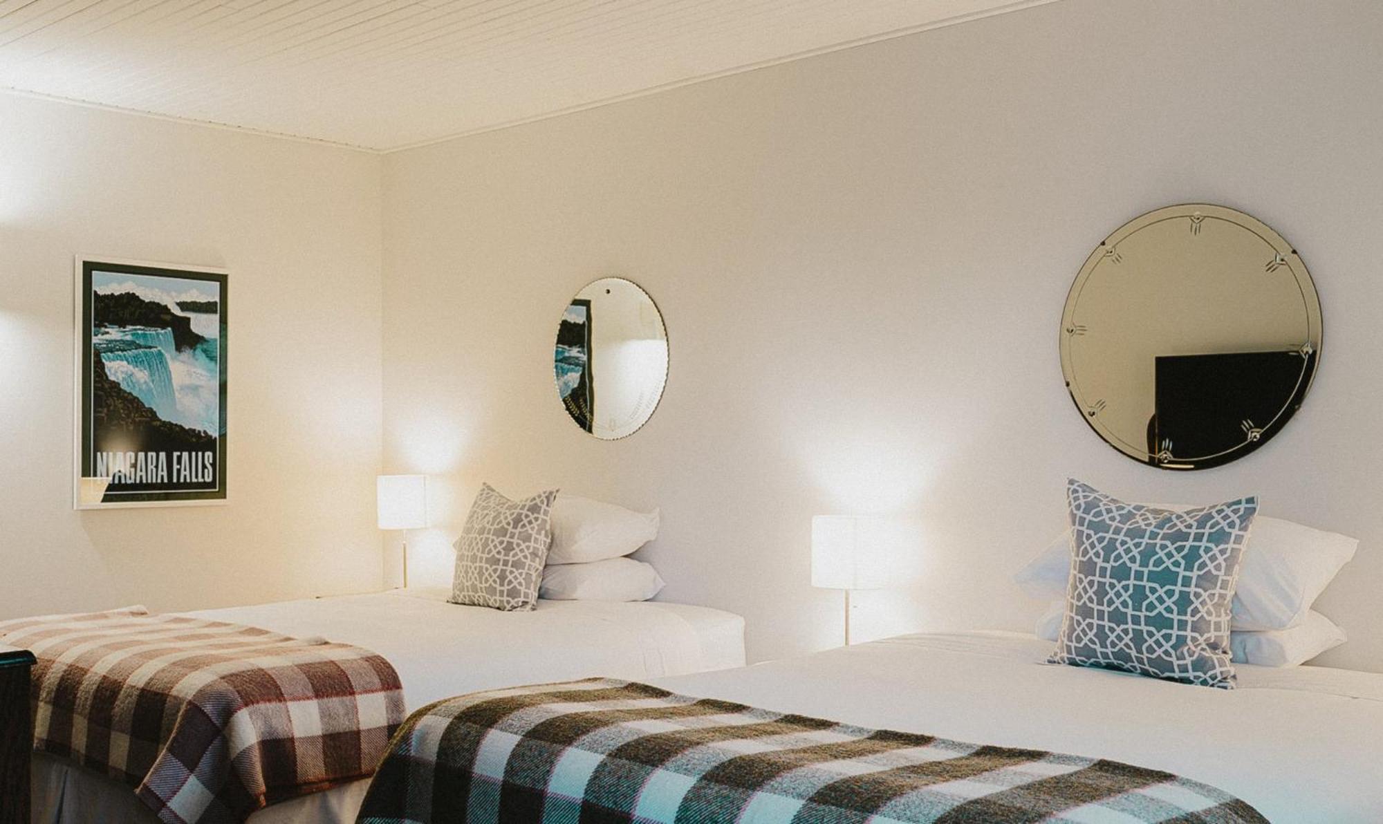 The Kent Motel Niagara-on-the-Lake Екстериор снимка